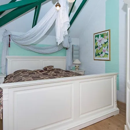 Holiday home 8 Person In N Rre Nebel *