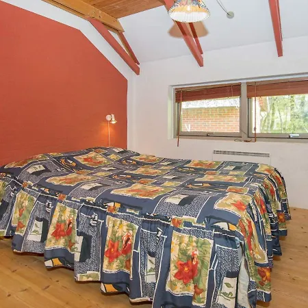Holiday home 8 Person In N Rre Nebel